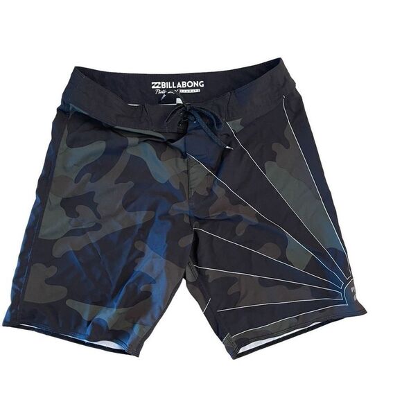 Billabong Mens Boardshorts Platinum X Sundays Andy Irons Camo Black  Size 30 - Picture 1 of 9